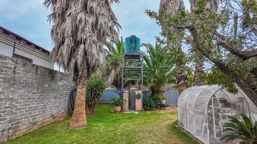3 Bedroom Property for Sale in Olifantsnek North West